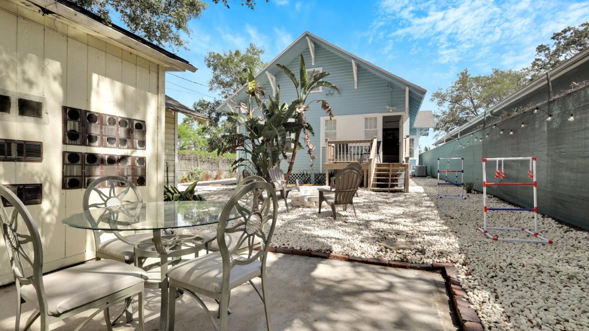 Beaches, Parks, Downtown, Trail, Breweries, Bikes, Gameroom Palm Harbor Bagian luar foto