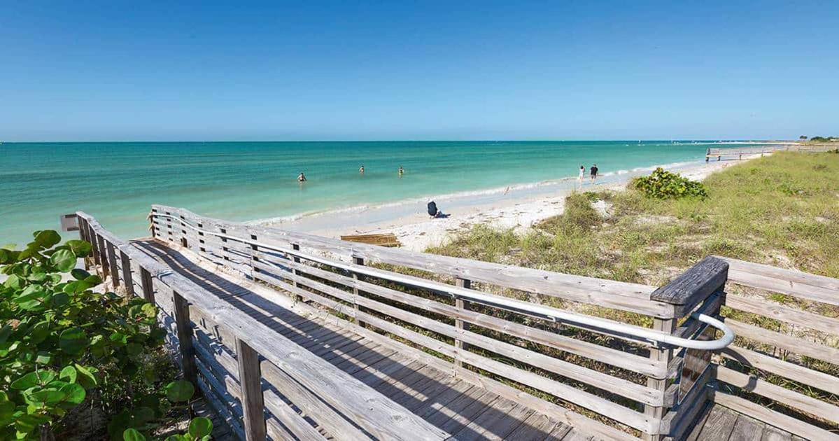 Beaches, Parks, Downtown, Trail, Breweries, Bikes, Gameroom Palm Harbor Bagian luar foto